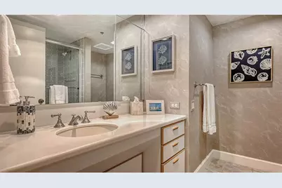 2109 Gulf Of Mexico Drive #1203, Longboat Key, FL 34228 - Photo 12