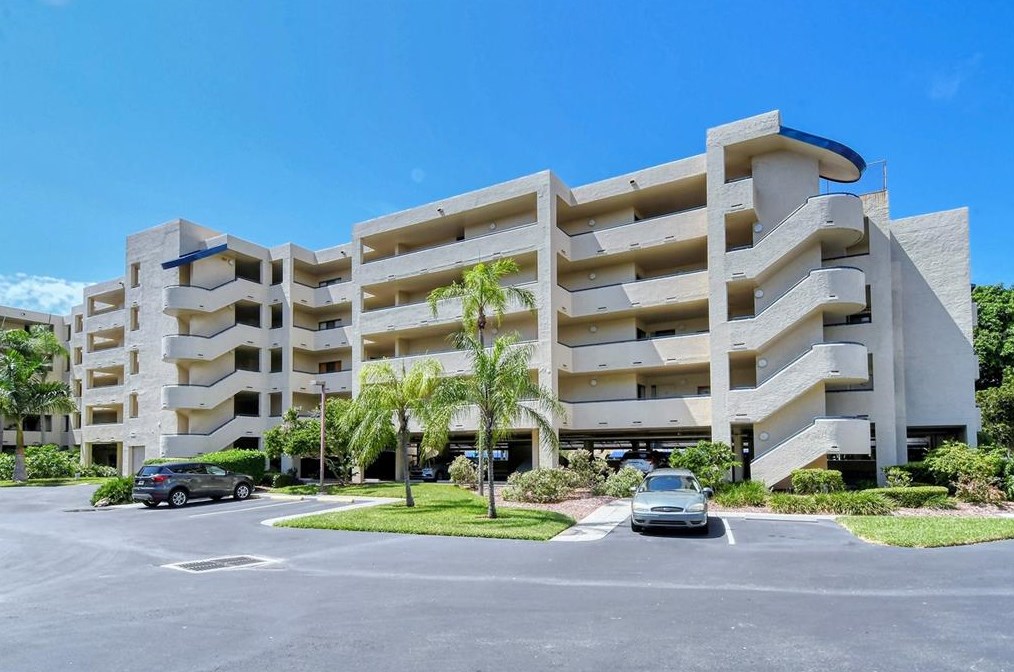 835 S Osprey Ave #201, Sarasota, FL 34236