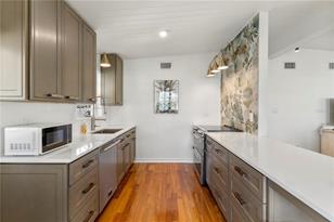 124 Field Ave, Venice, FL 34285 - Photo 4