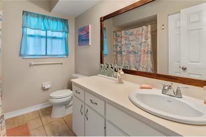 124 Field Avenue, Venice, FL 34285 - Photo 18