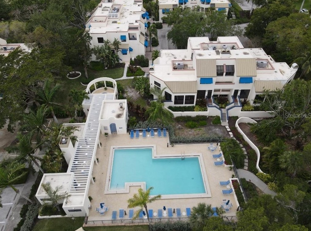 1928 Harbourside Dr, Longboat Key, FL 34228-4217