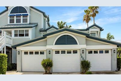 1272 Siesta Bayside Drive #1272-C, Sarasota, FL 34242 - Photo 1
