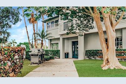 1272 Siesta Bayside Drive #1272-C, Sarasota, FL 34242 - Photo 34