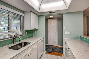 2216 Circlewood Dr - Photo 16