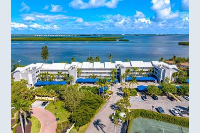 615 Dream Island Road #202, Longboat Key, FL 34228 - Photo 2