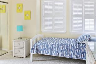 1305 Siesta Bayside Dr, Sarasota, FL 34242 - Photo 12