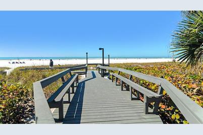 1365 Siesta Bayside Drive #1365-C, Sarasota, FL 34242 - Photo 24