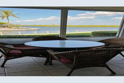 1365 Siesta Bayside Drive #1365-C, Sarasota, FL 34242 - Photo 2