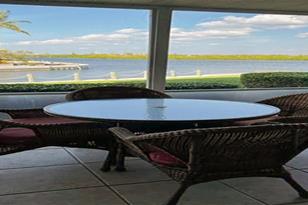 1365 Siesta Bayside Dr, Sarasota, FL 34242 - Photo 2