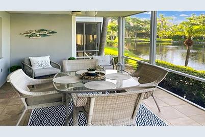 1230 Siesta Bayside Drive #1230-D, Sarasota, FL 34242 - Photo 2