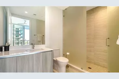 301 Quay Commons Drive #704, Sarasota, FL 34236 - Photo 32