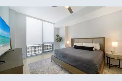 301 Quay Commons Drive #704, Sarasota, FL 34236 - Photo 26