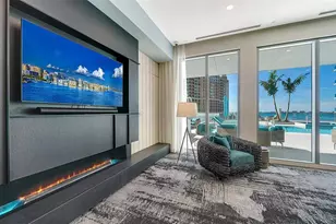 301 Quay Commons Dr, Sarasota, FL 34236 - Photo 64