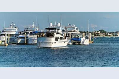 301 Quay Commons Drive #704, Sarasota, FL 34236 - Photo 50