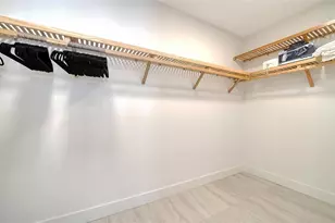 301 Quay Commons Dr, Sarasota, FL 34236 - Photo 34