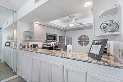 1374 Siesta Bayside Drive #1374-D, Sarasota, FL 34242 - Photo 12