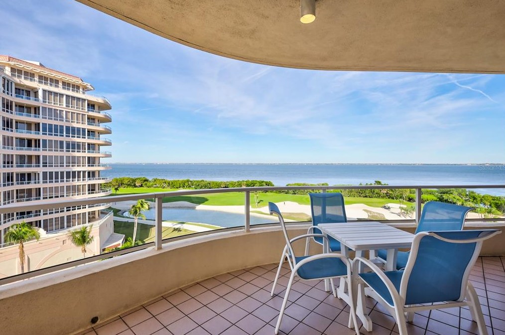 3040 Grand Bay Blvd #252, Longboat Key, FL 34228