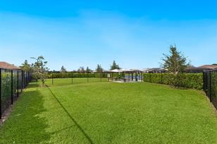 17822 Cresswind Ter, Lakewood Ranch, FL 34211 - Photo 52