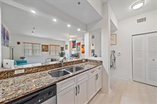 1064 N Tamiami Trl - Photo 8