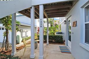 1338 Siesta Bayside Dr, Sarasota, FL 34242 - Photo 4