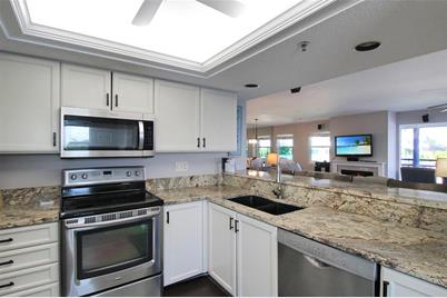 1389 Siesta Bayside Drive #1389-F, Sarasota, FL 34242 - Photo 18