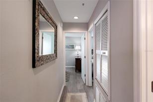 1389 Siesta Bayside Dr, Sarasota, FL 34242 - Photo 32