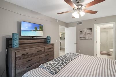 1326 Siesta Bayside Drive #1326-D, Sarasota, FL 34242 - Photo 26