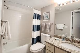 1326 Siesta Bayside Dr, Sarasota, FL 34242 - Photo 12