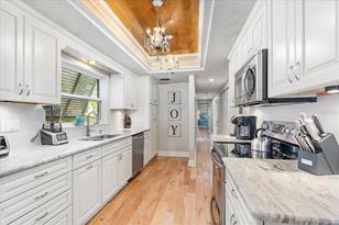 5621 Gulf of Mexico Dr, Longboat Key, FL 34228 - Photo 8