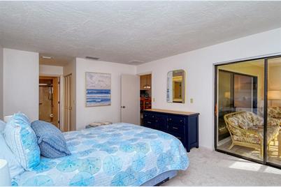 3131 Windrush Bourne #22, Sarasota, FL 34235 - Photo 26