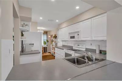2449 Breakwater Circle, Sarasota, FL 34231 - Photo 14