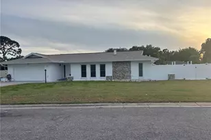 1212 63rd St NW, Bradenton, FL 34209 - Photo 1