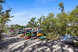 1654 Starling Dr, Sarasota, FL 34231 - Photo 50