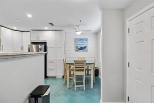 1343 Siesta Bayside Dr, Sarasota, FL 34242 - Photo 10