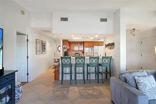 1373 Siesta Bayside Dr, Sarasota, FL 34242 - Photo 20