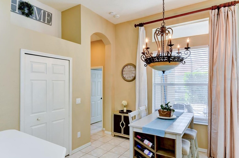 6188 46 St, Bradenton FL  34203-6302 exterior