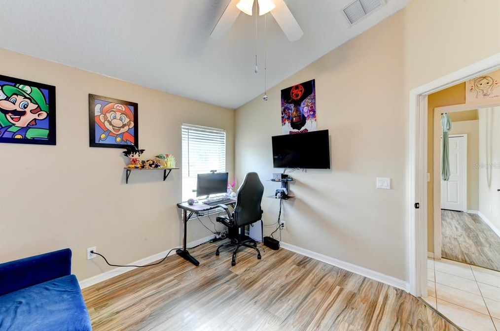 6188 46 St, Bradenton FL  34203-6302 exterior