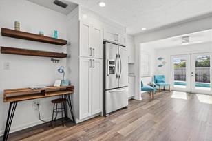 2572 Jefferson Cir, Sarasota, FL 34239 - Photo 20