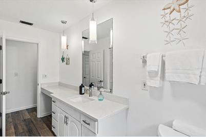 2572 Jefferson Circle, Sarasota, FL 34239 - Photo 30