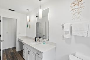 2572 Jefferson Cir, Sarasota, FL 34239 - Photo 30