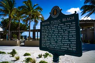 2572 Jefferson Cir, Sarasota, FL 34239 - Photo 62