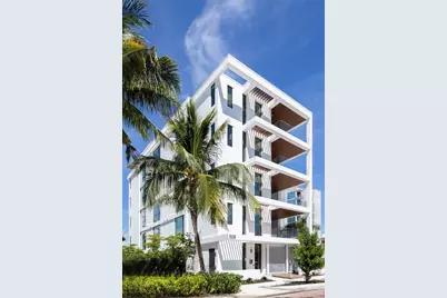 509 Golden Gate Point #2, Sarasota, FL 34236 - Photo 2