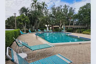 108 Pinehurst Drive, Bradenton, FL 34210 - Photo 38