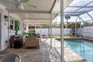 3126 Bougainvillea St, Sarasota, FL 34239 - Photo 28