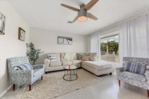 3126 Bougainvillea St, Sarasota, FL 34239 - Photo 6