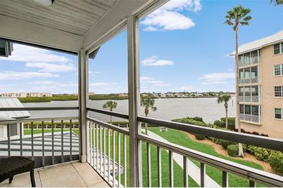 1366 Siesta Bayside Drive #1366-F, Sarasota, FL 34242 - Photo 50