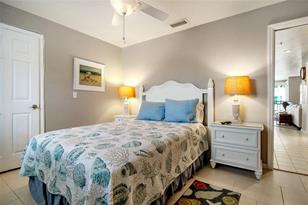 1366 Siesta Bayside Dr, Sarasota, FL 34242 - Photo 30