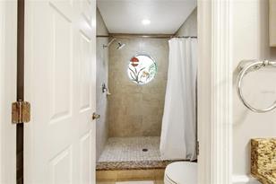 1366 Siesta Bayside Dr, Sarasota, FL 34242 - Photo 58