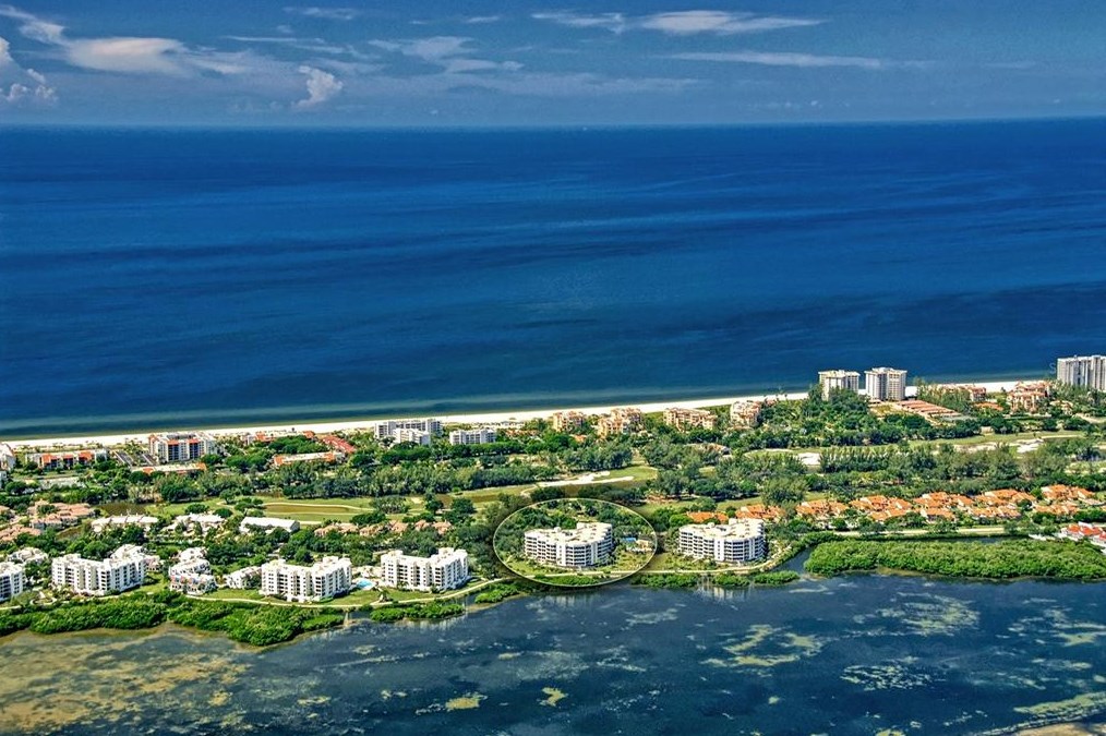2110 Harbourside Dr #557, Longboat Key, FL 34228