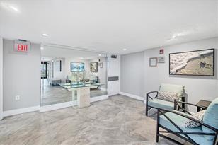 9393 Midnight Pass Rd, Sarasota, FL 34242 - Photo 24